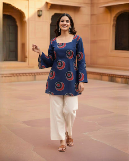Vaani Sleeved Short Kurti
