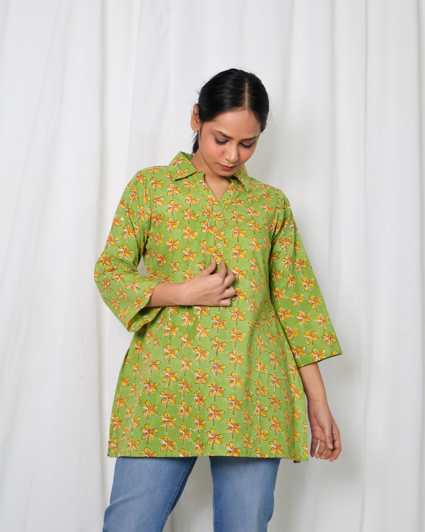 Eva Collared short Kurta