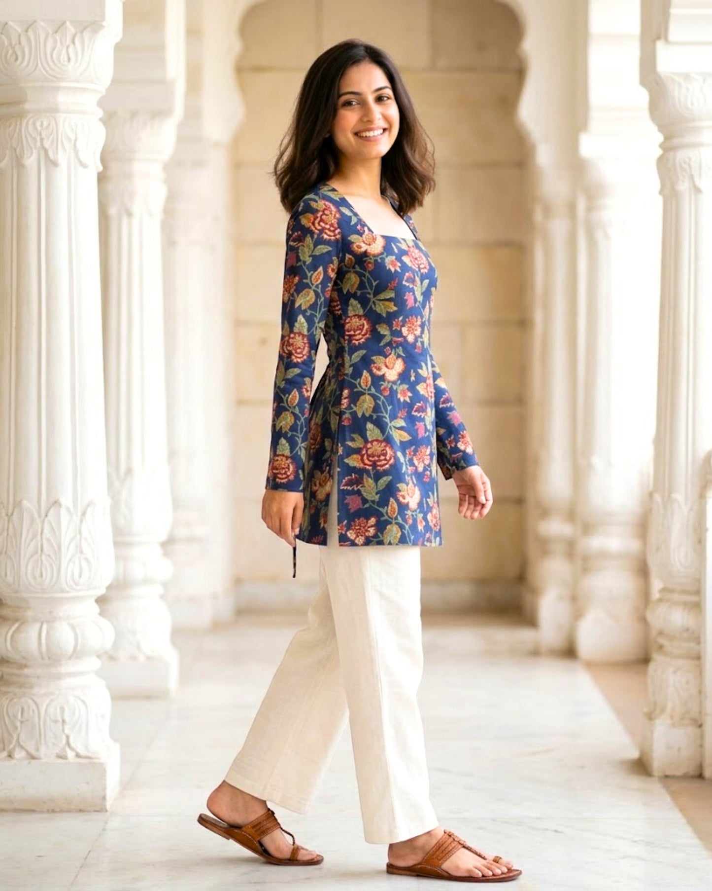 Paakhi Blue Corset Back Floral Kurti
