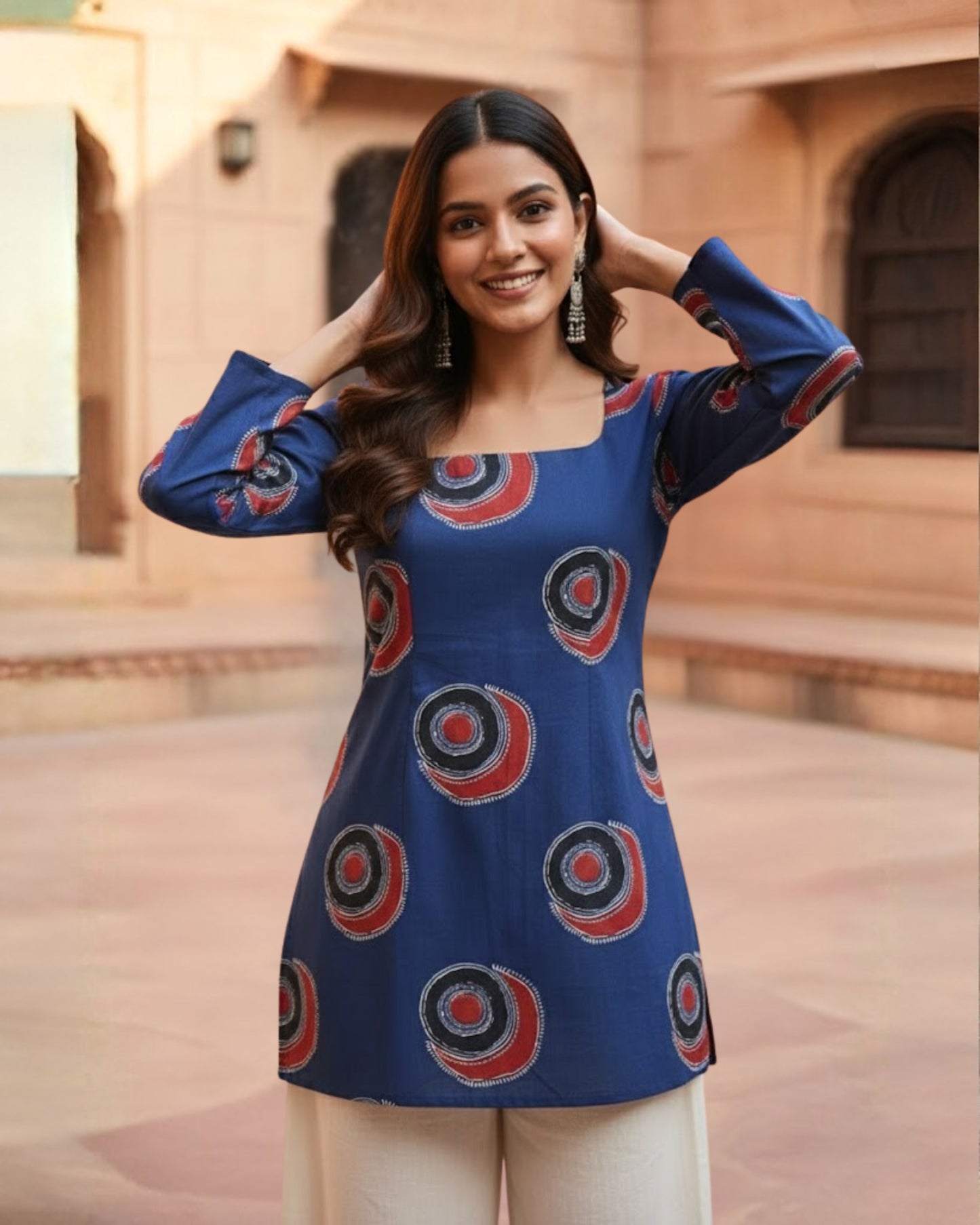 Vaani Sleeved Short Kurti