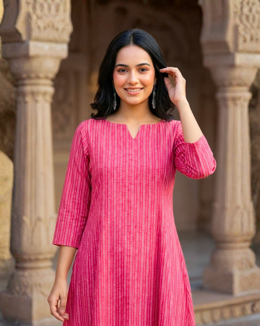 Raavya Red Printed Kurta