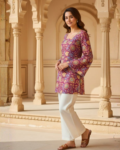 Nyra Floral Print Sleeved Kurti