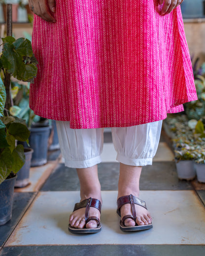 White Cotton Gathered Pants