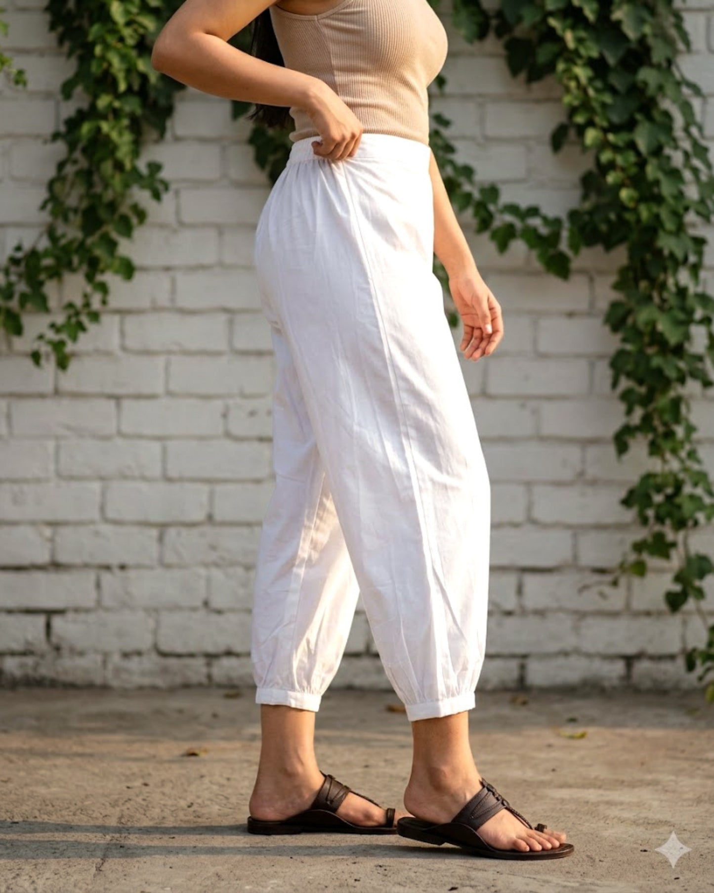 White Cotton Gathered Pants