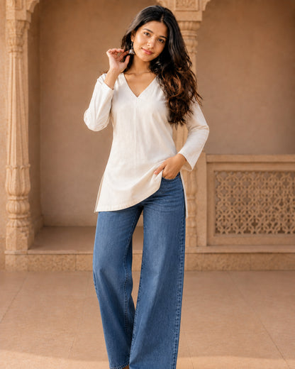 Saphed White Cotton Sleeved Short Kurti