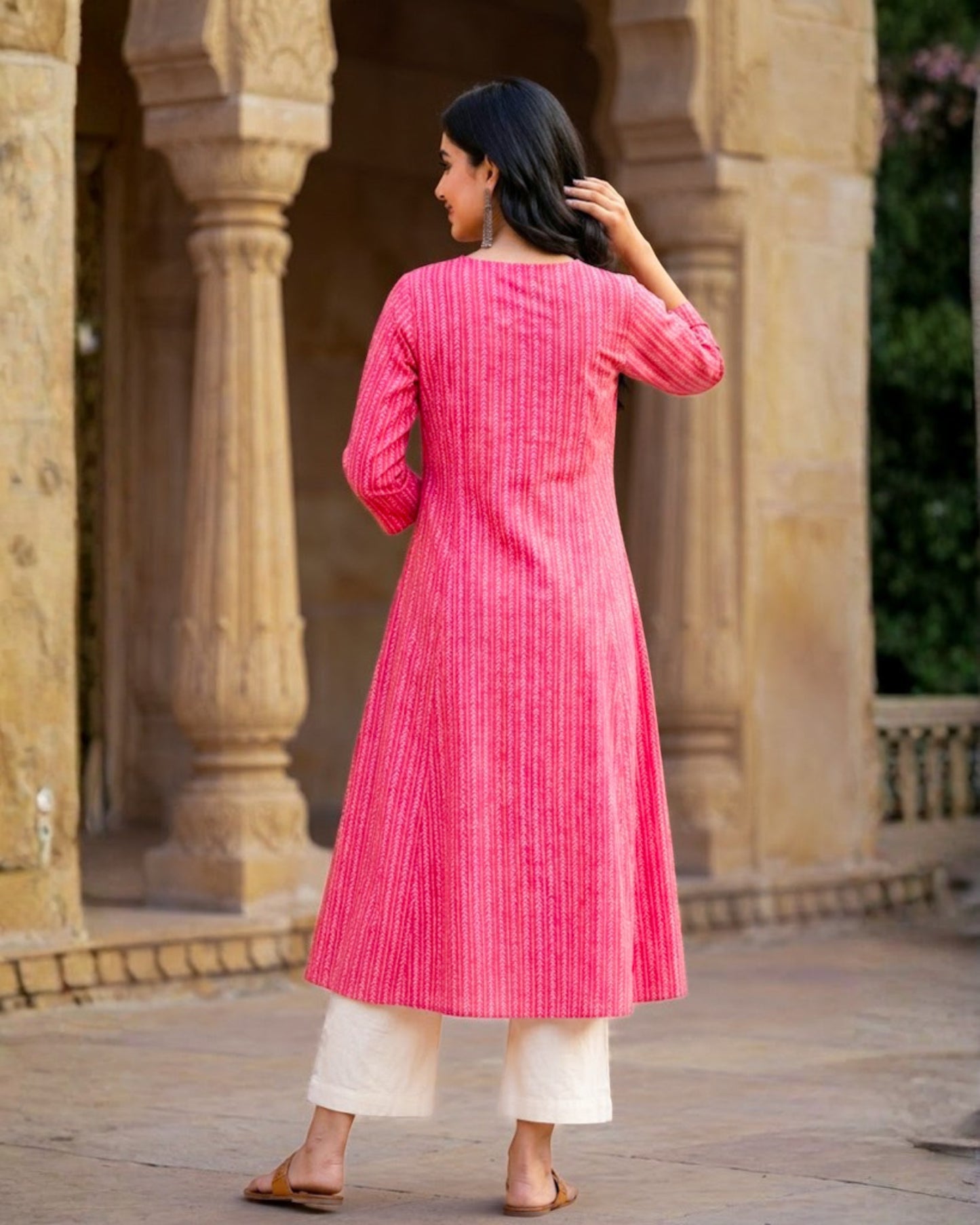 Raavya Red Printed Kurta