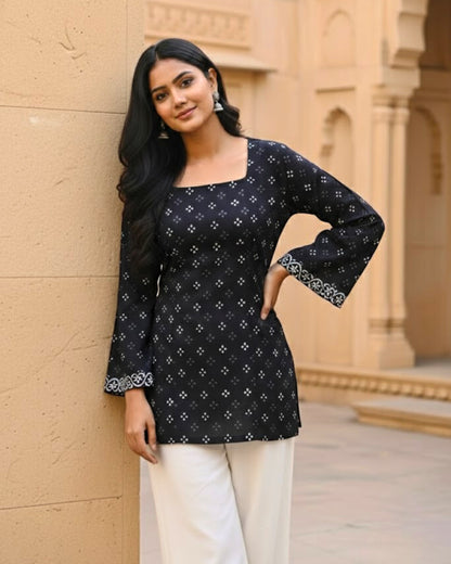 Isha HandBlock Print Sleeved Kurti